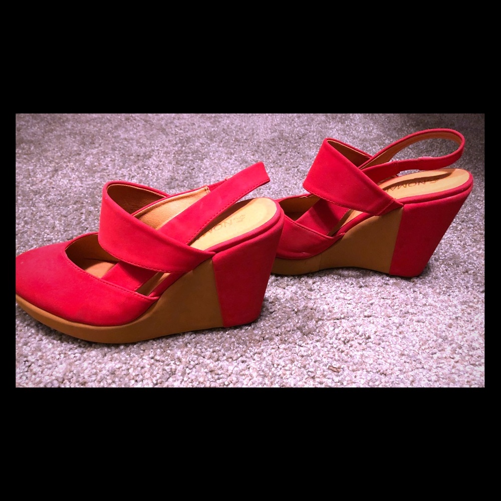 ❤️SALE❤️ Red Suede Wedges